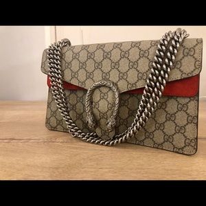 NEW Gucci Dionysus Medium Bag